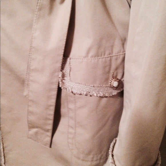 $$SOLD$$ CHANEL Beige Tweed Trim Trench Coat sz46 - Picture 4 of 8